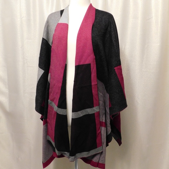 Lauren Ralph Lauren Jacquard-Knit Cape Sweater - Picture 3 of 4